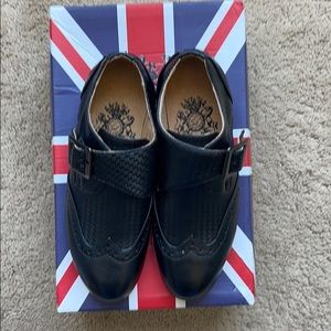 English Laundry boy dress shoes leather